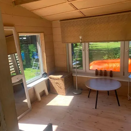 Vahe Apartment, Parnu