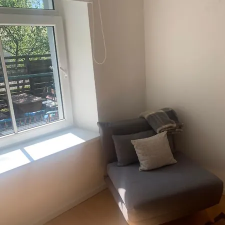 Korter Vahe Apartment, *