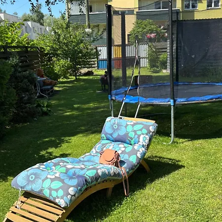 Vahe Apartment, * Пярну
