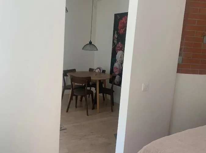 Vahe Apartment, Διαμέρισμα *